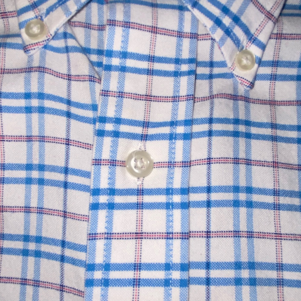 EUC Chaps Men’s cotton button-down, size 17-171/2, 34-35